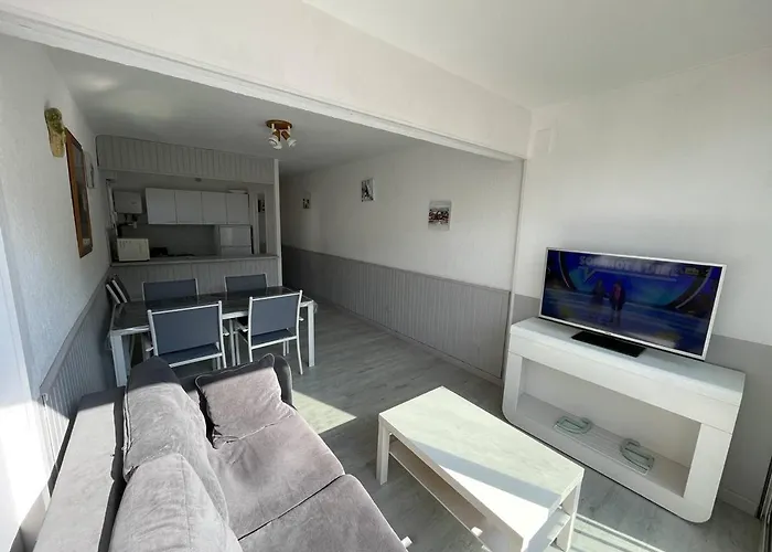 Апартаменты T2 Lumineux 4 Pers, Parking Securise, Proche Port Et - St-cyprien - Fr-1-106-30 Сен-Сиприен