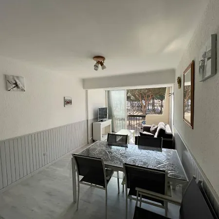 Διαμέρισμα T2 Lumineux 4 Pers, Parking Securise, Proche Port Et - St-cyprien - Fr-1-106-30 *